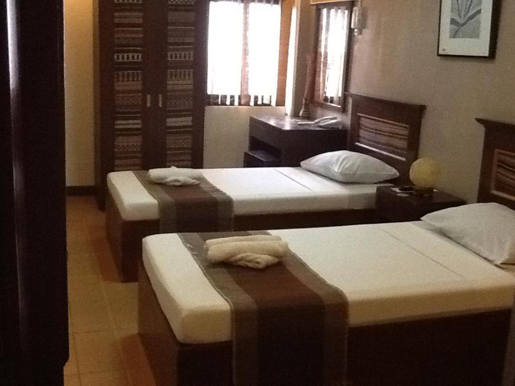 Darunday Manor Hotell Tagbilaran City Exteriör bild