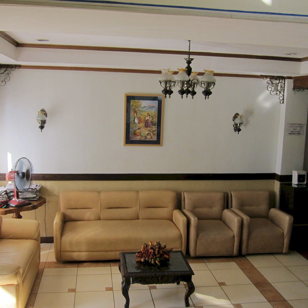 Darunday Manor Hotell Tagbilaran City Exteriör bild