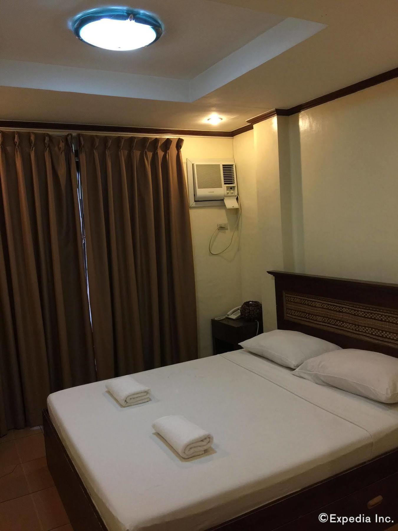 Darunday Manor Hotell Tagbilaran City Exteriör bild
