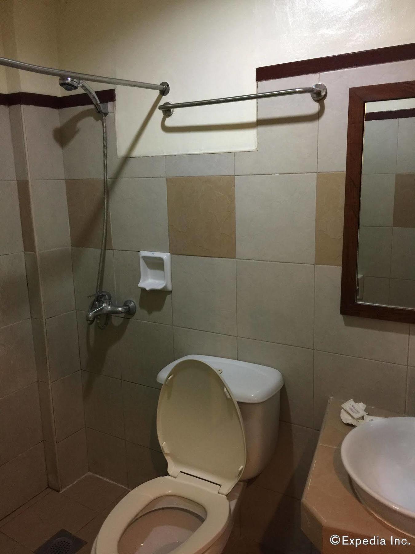 Darunday Manor Hotell Tagbilaran City Exteriör bild